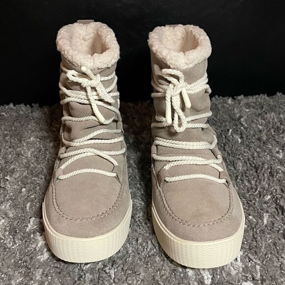 NIB TOMS Alpine Winter Leather Booties - Picture 2 of 9